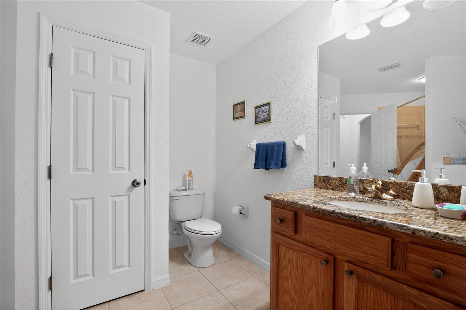 208 Marion Oaks Trl Property Photo 36