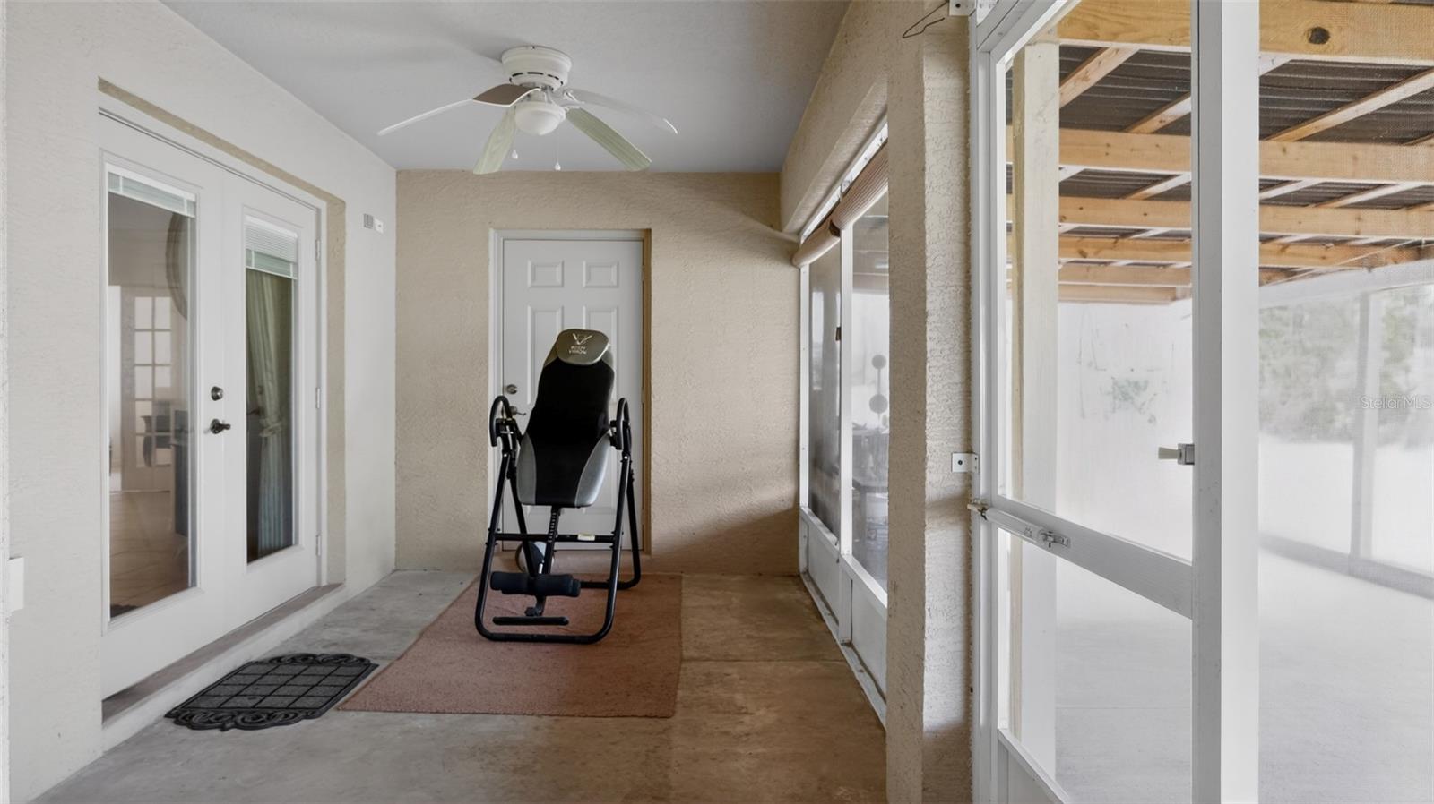 208 Marion Oaks Trl Property Photo 40