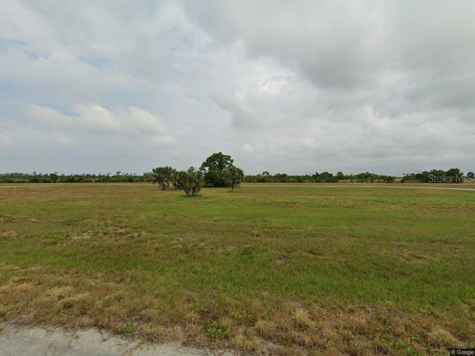 62 BEGONIA DR Property Photo 1