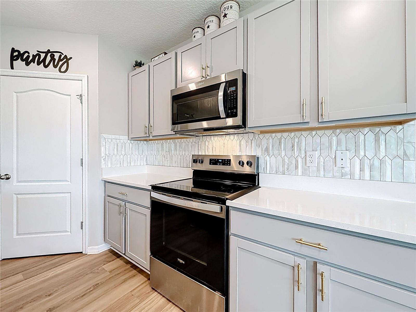 3723 Paragon Ln Property Photo 16