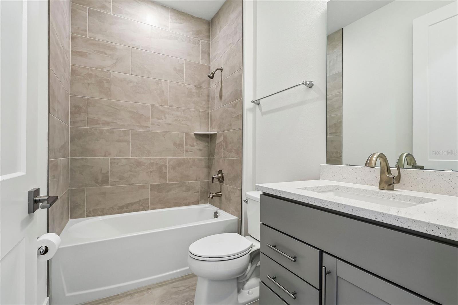 30314 Emerald Forest Dr Property Photo 21