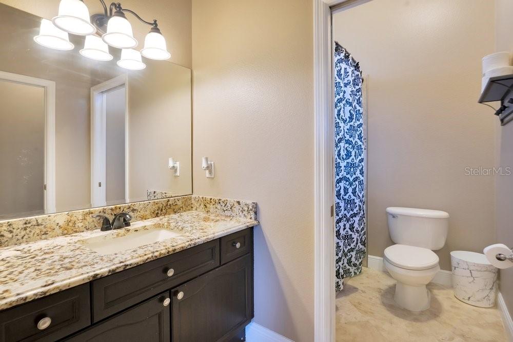 7718 Debeaubien Dr Property Photo 37