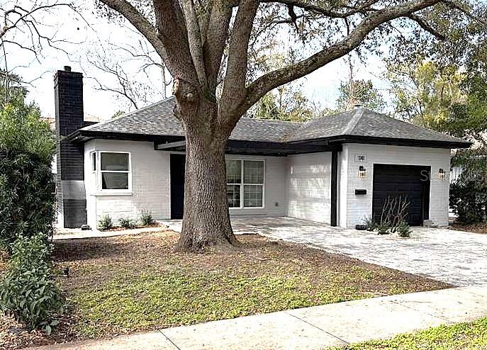 1741 Lyndale Blvd Property Photo 3