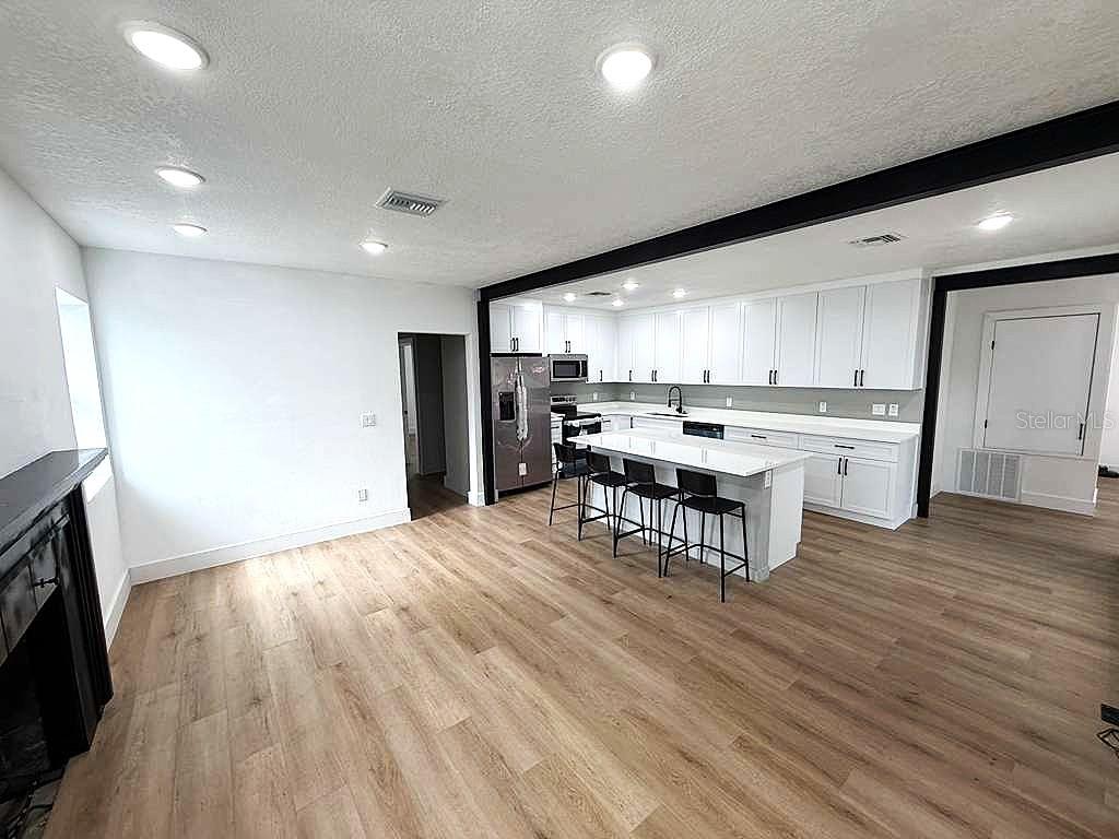 1741 Lyndale Blvd Property Photo 4