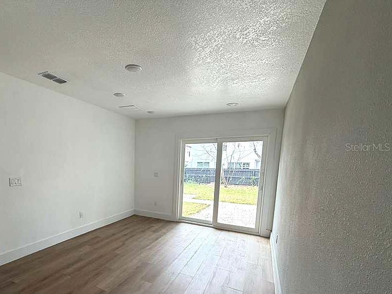 1741 Lyndale Blvd Property Photo 8