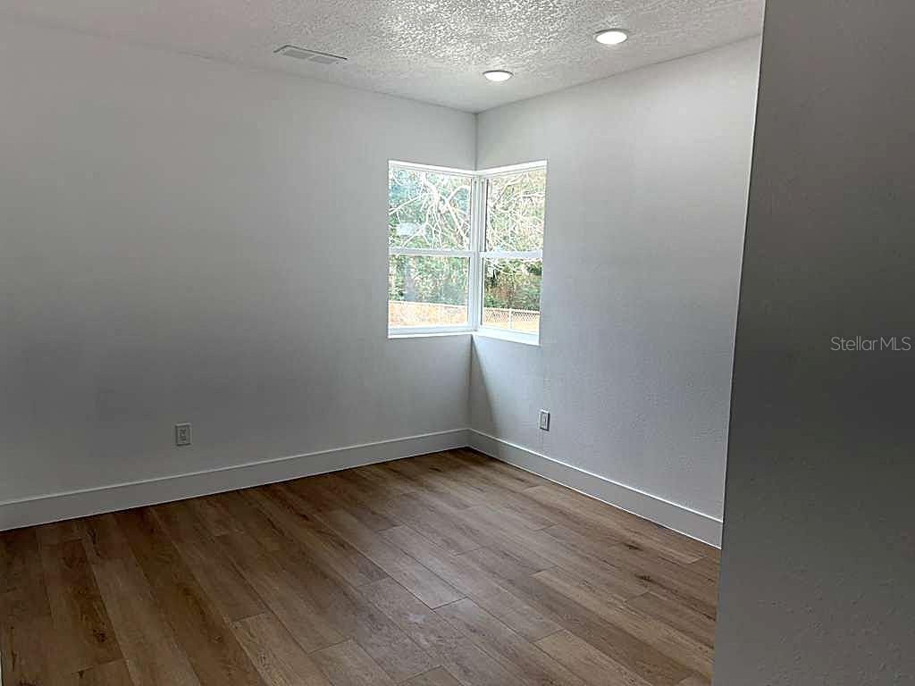 1741 Lyndale Blvd Property Photo 14