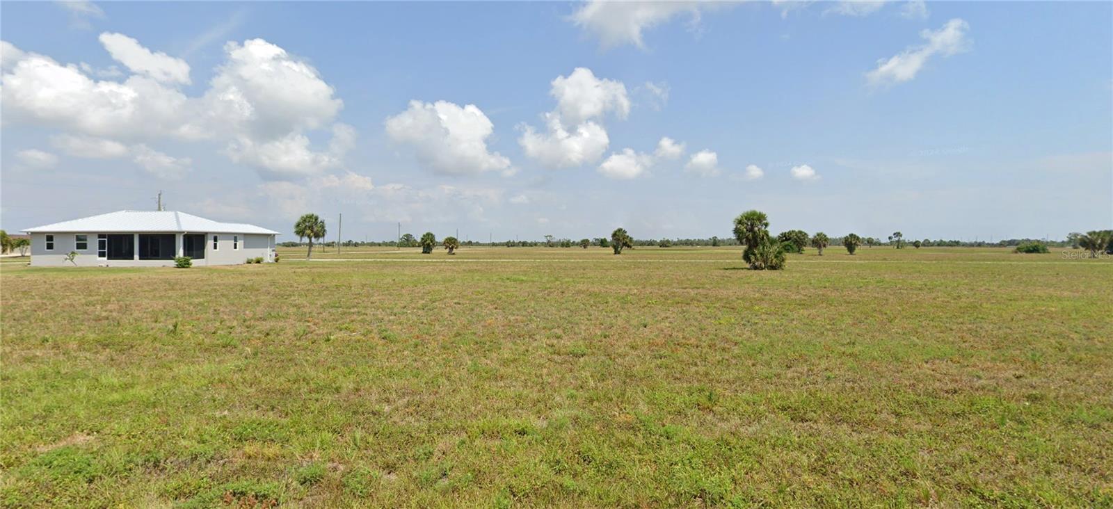 6 Violet Ln Property Photo 1