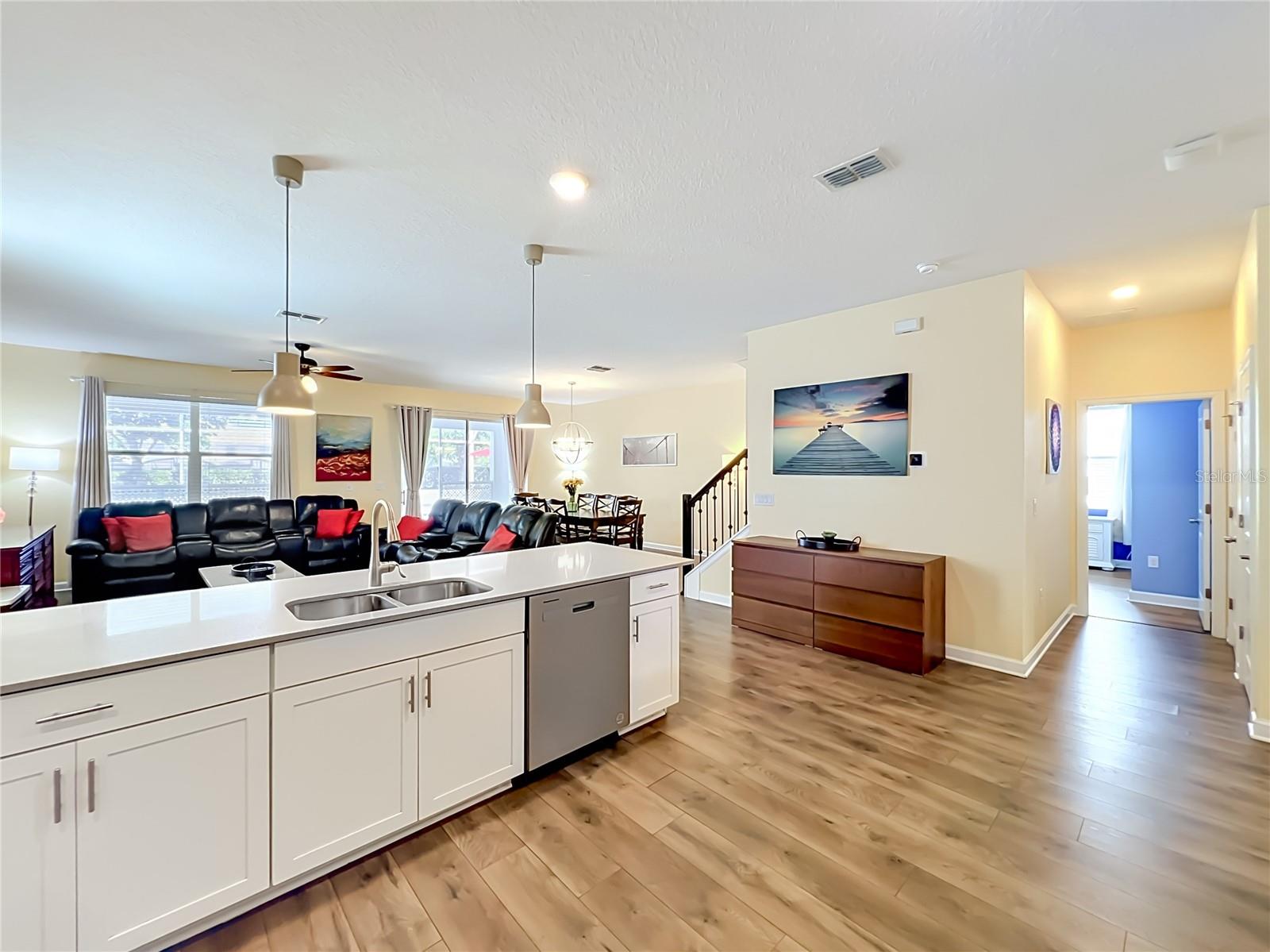 1556 Maidstone Ct Property Photo 16