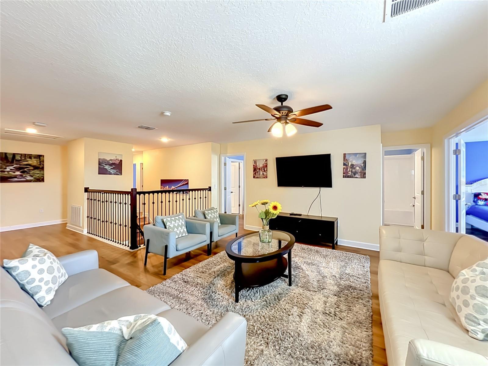 1556 Maidstone Ct Property Photo 40