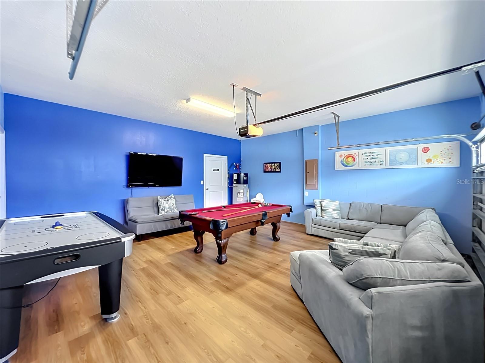 1556 Maidstone Ct Property Photo 73