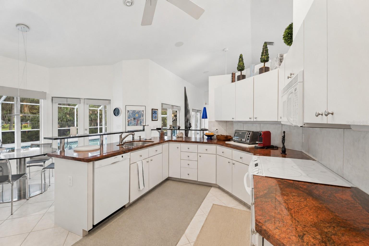 4404 Simmons Rd Property Photo 17