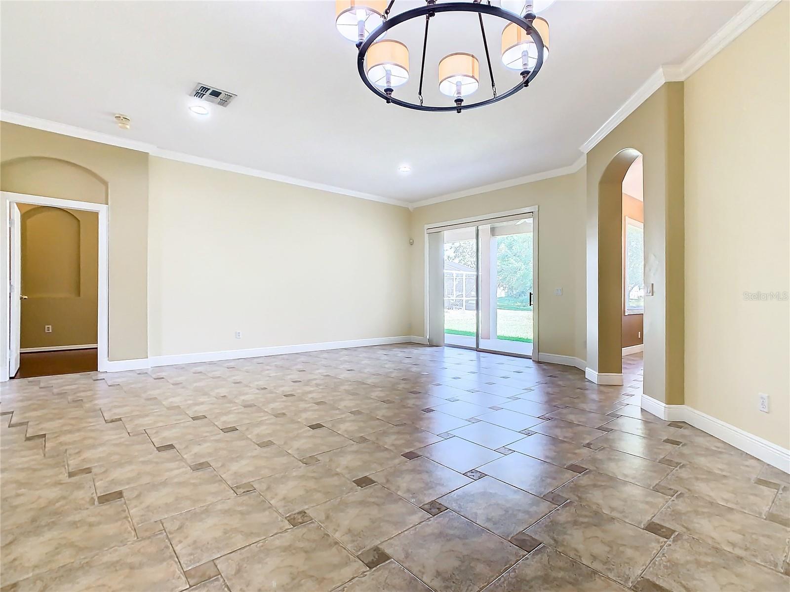 4925 Brightmour Cir Property Photo 13