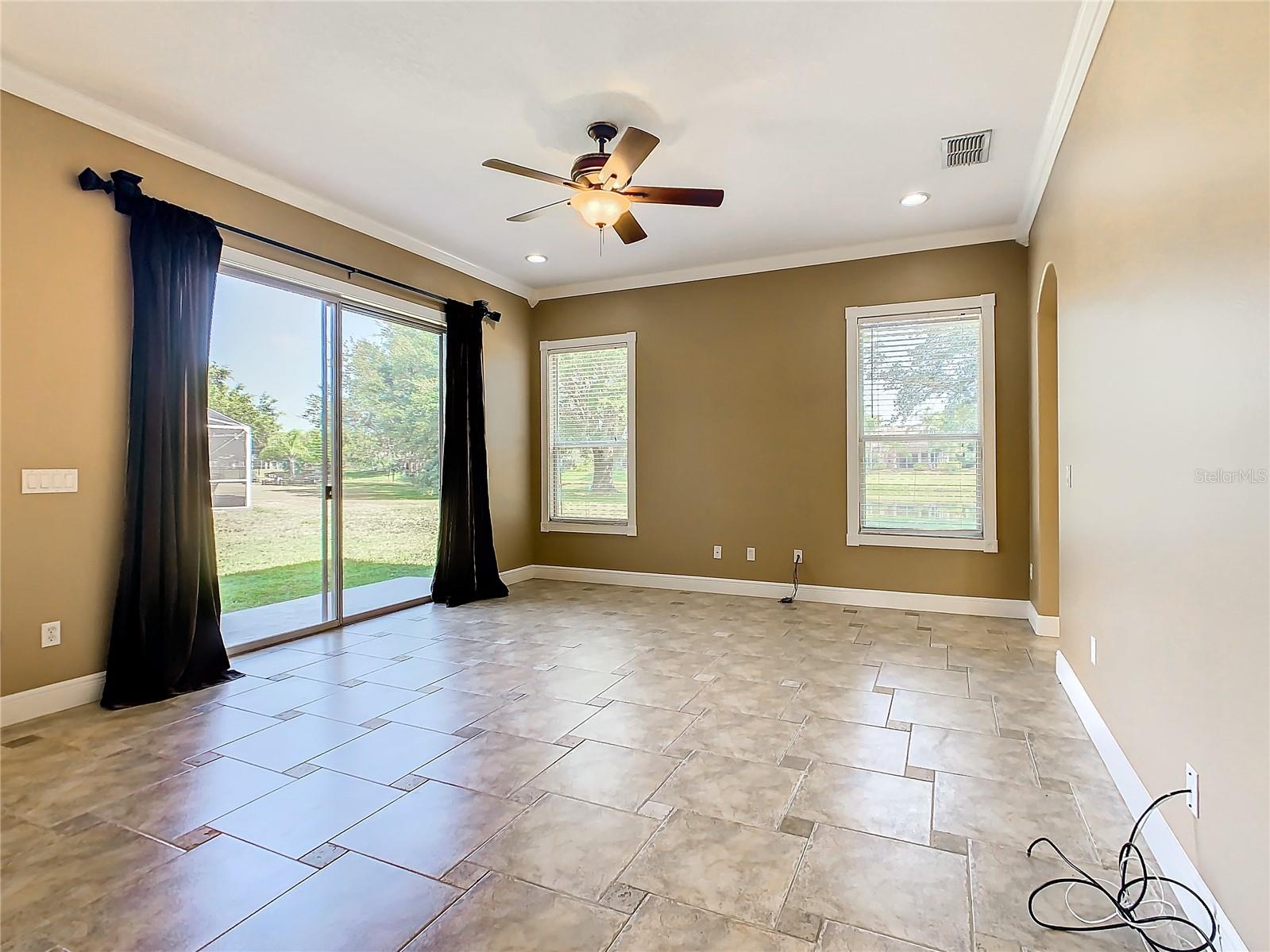 4925 Brightmour Cir Property Photo 25