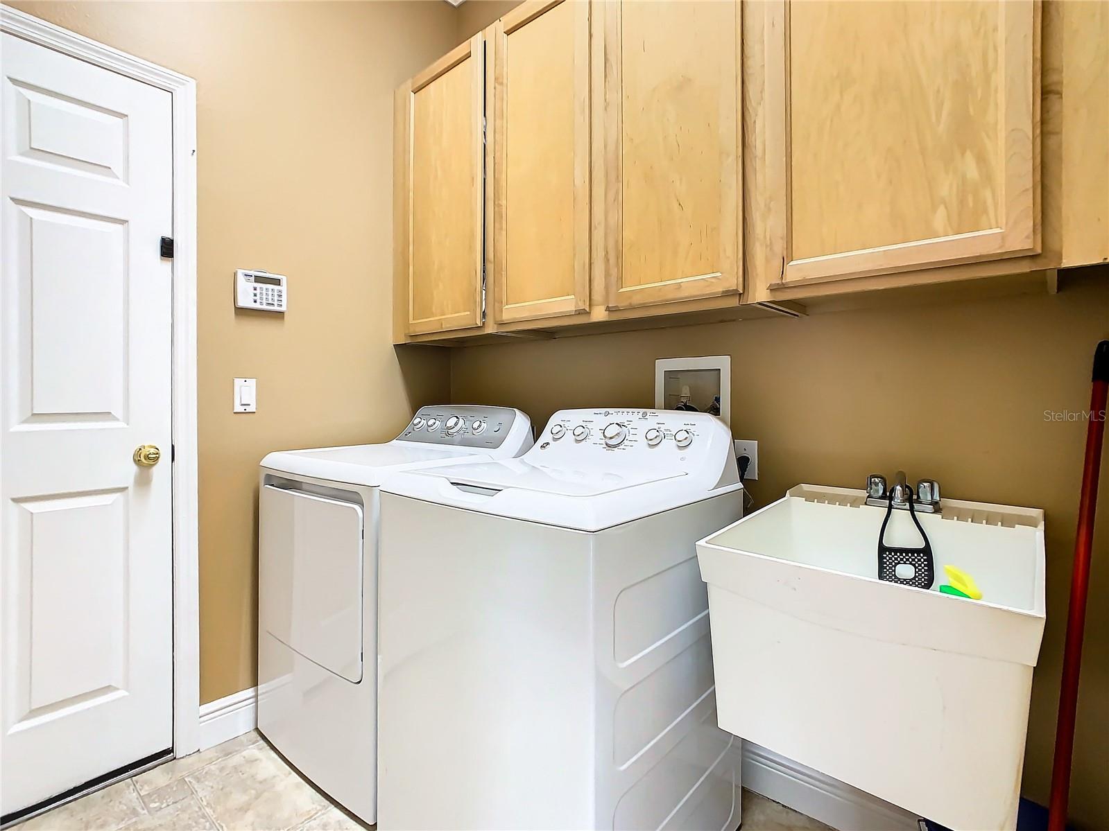 4925 Brightmour Cir Property Photo 47