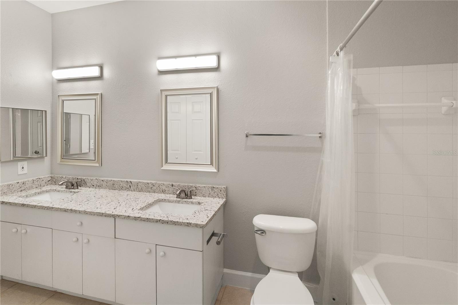 4307 Bayside Village Dr #103 Property Photo 9