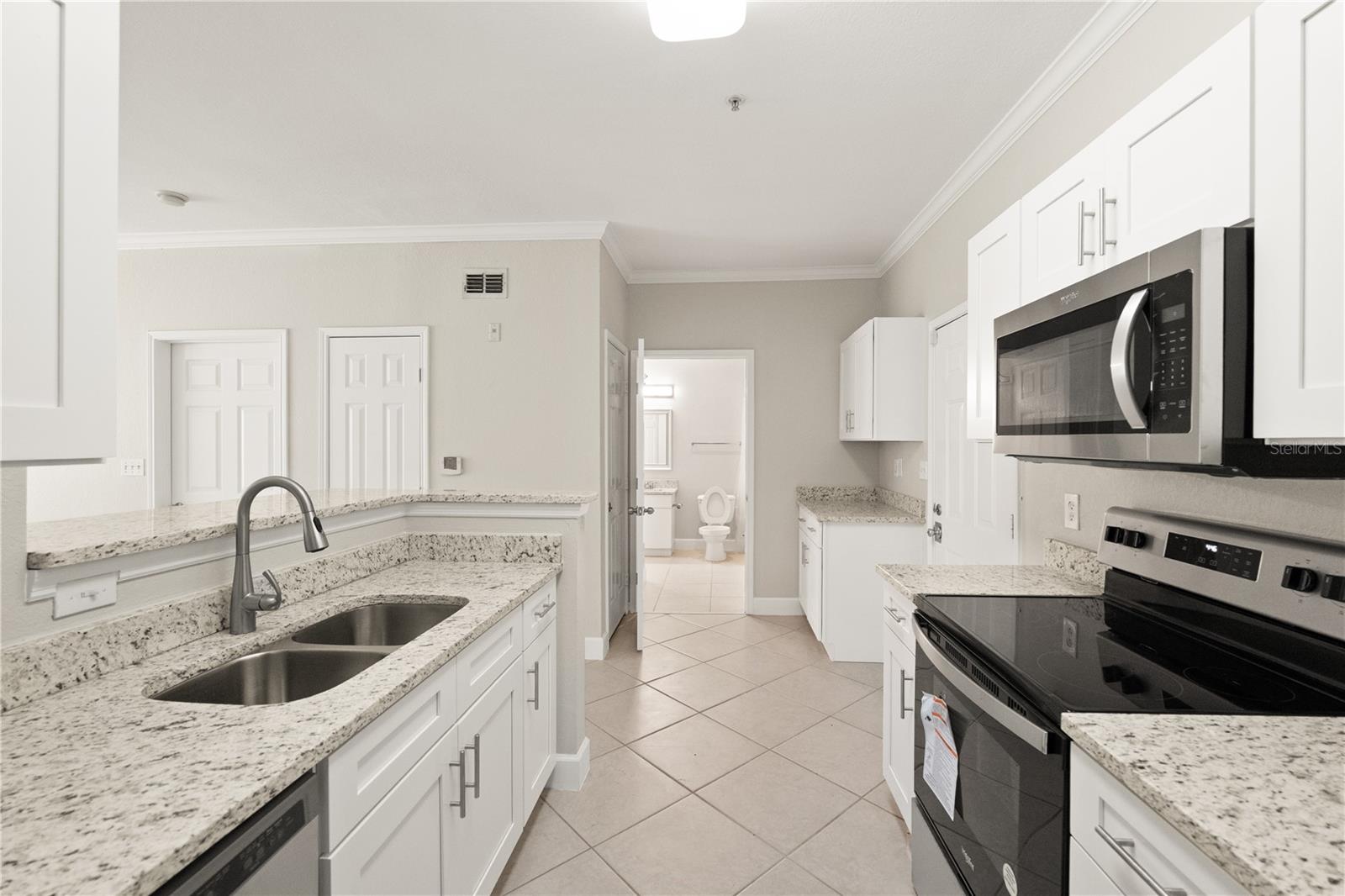 4307 Bayside Village Dr #103 Property Photo 16
