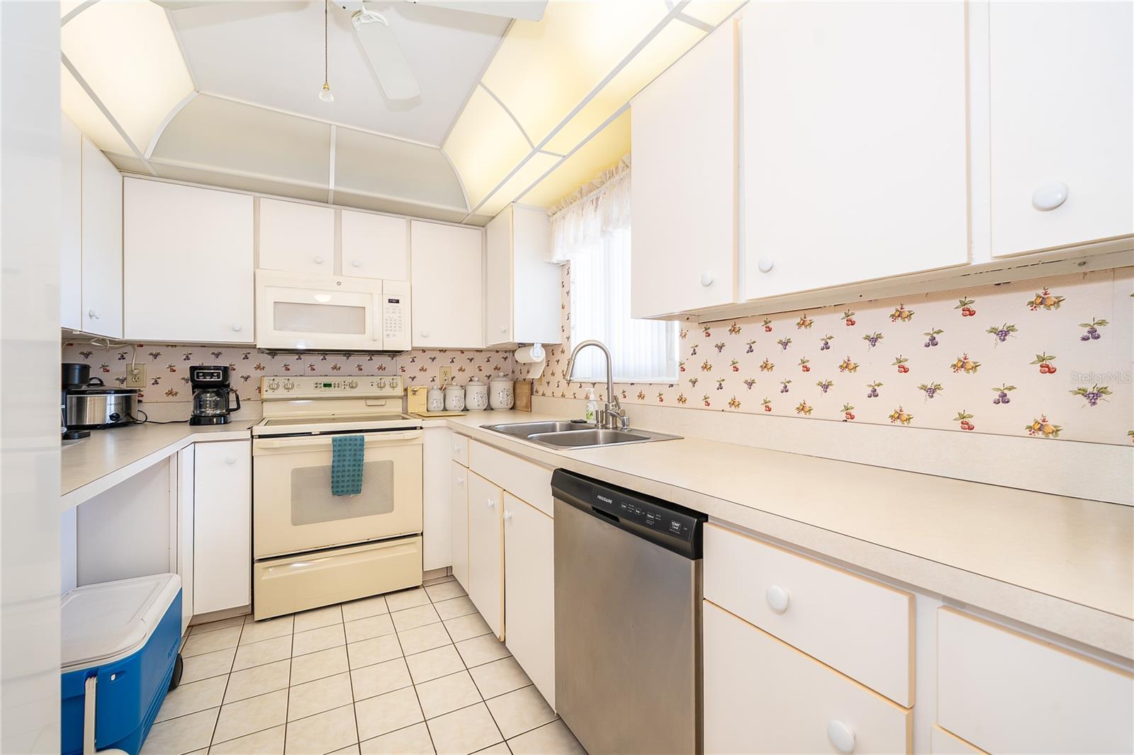 100 Silver Beach Ave #516 Property Photo 20
