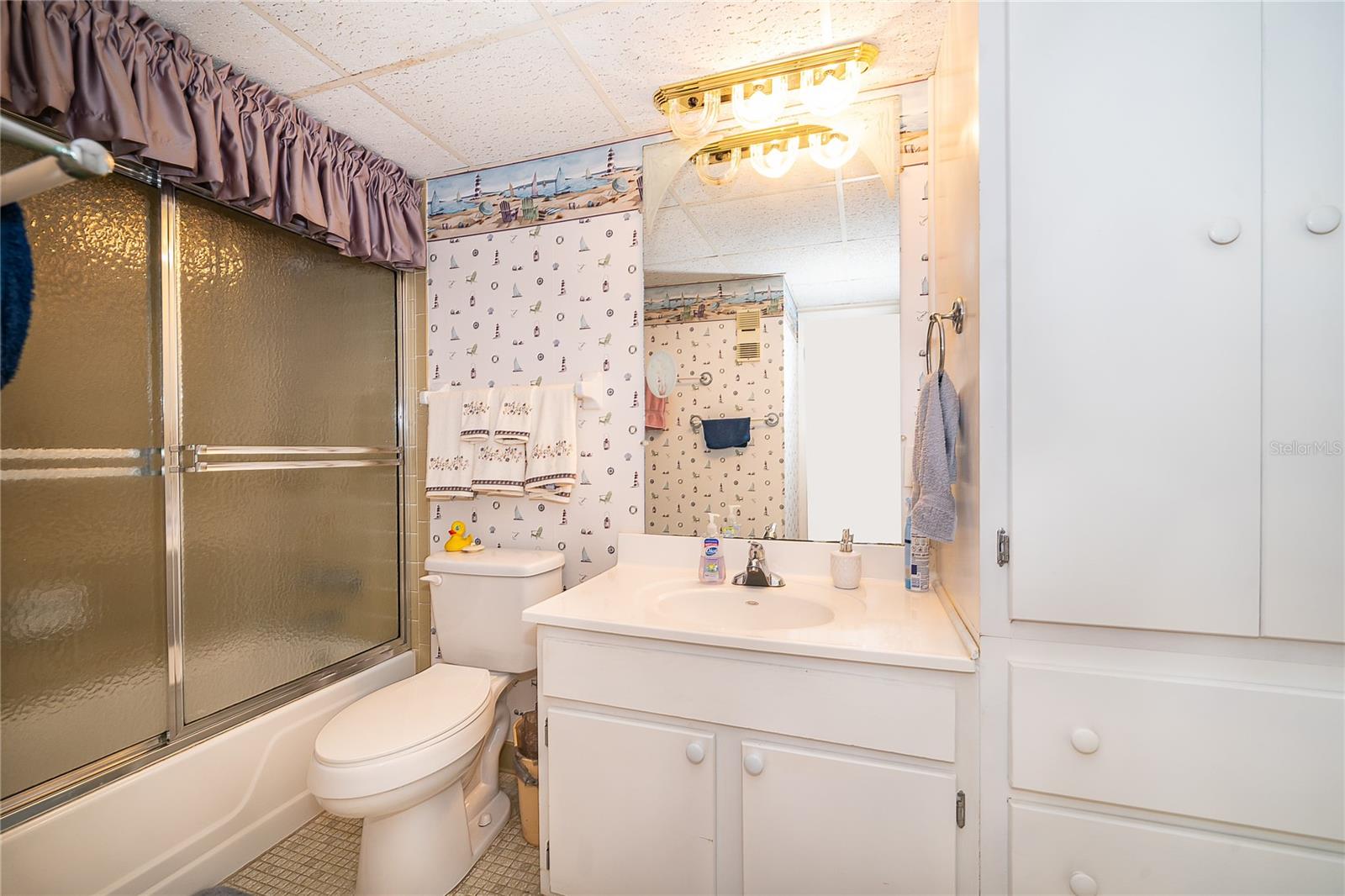 100 Silver Beach Ave #516 Property Photo 32