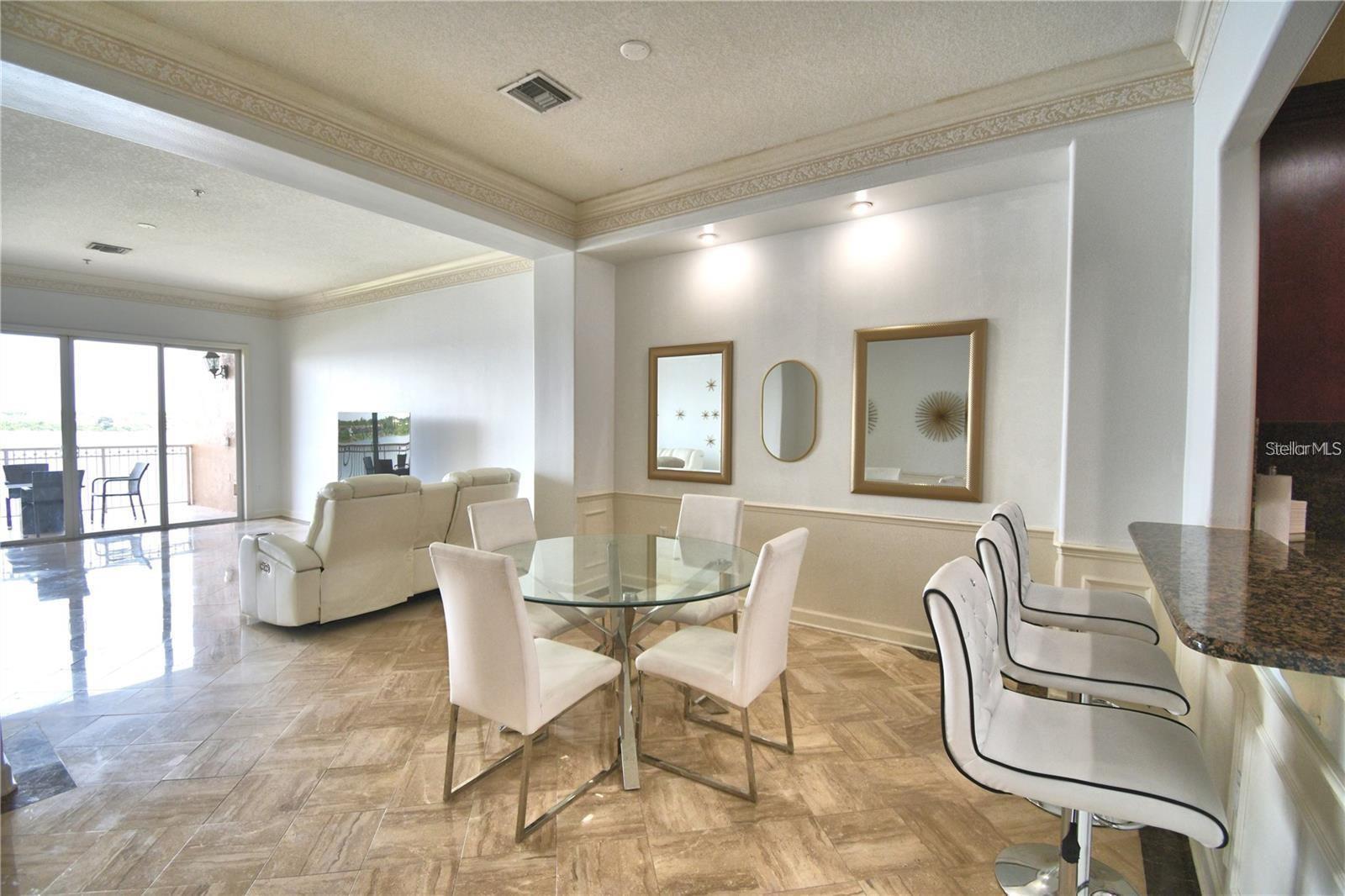 8743 The Esplanade #8 Property Photo 14