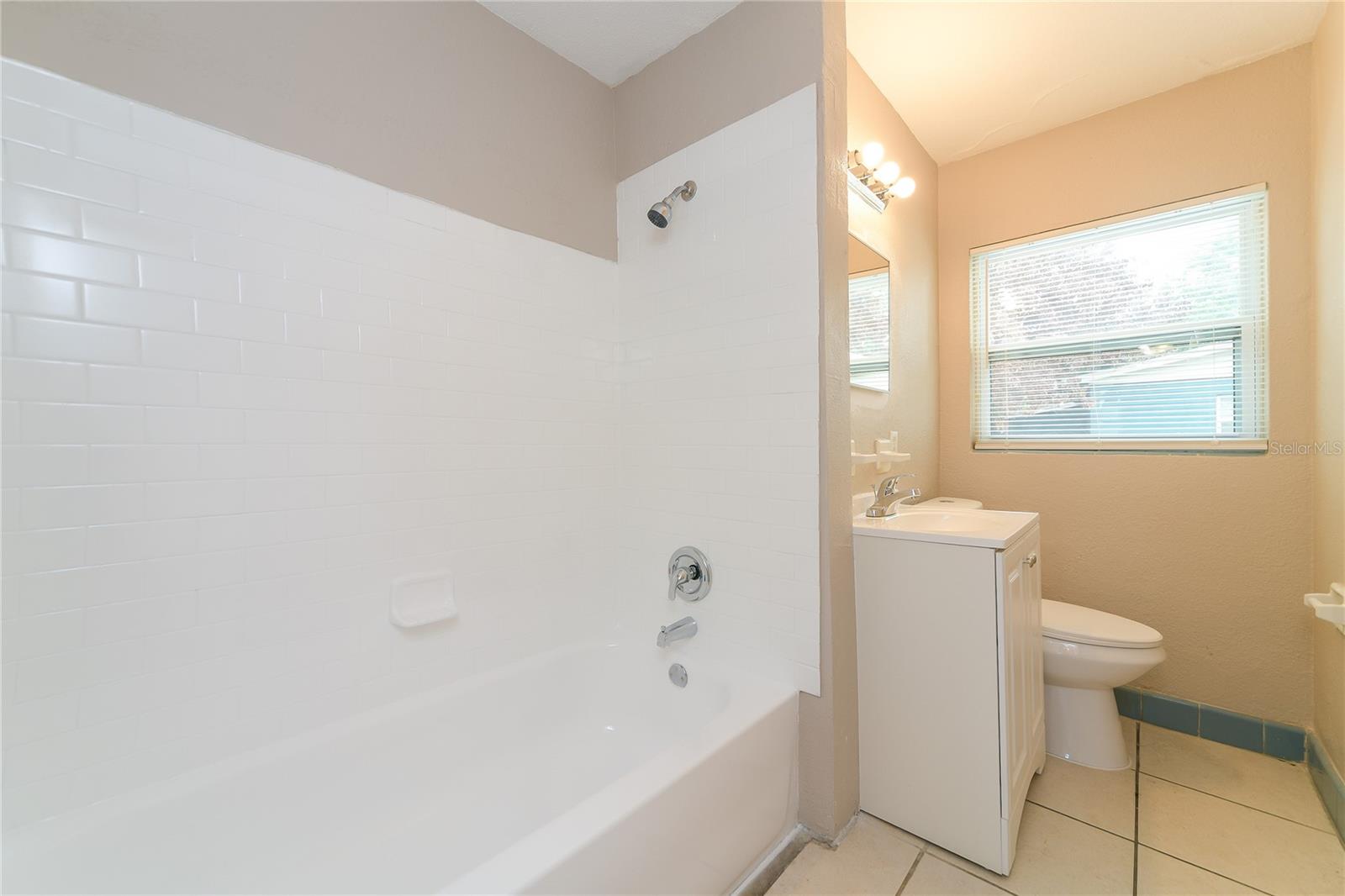 936 Alecon Dr Property Photo 11