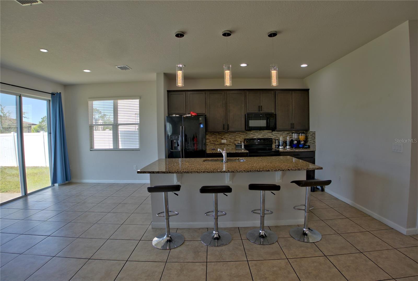 3576 Bristol Cove Ln Property Photo 5