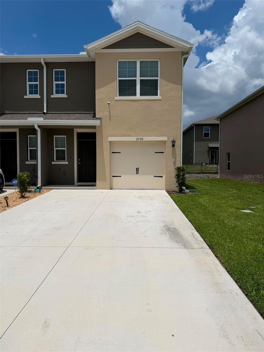 2730 Puffin Pl Property Photo 2
