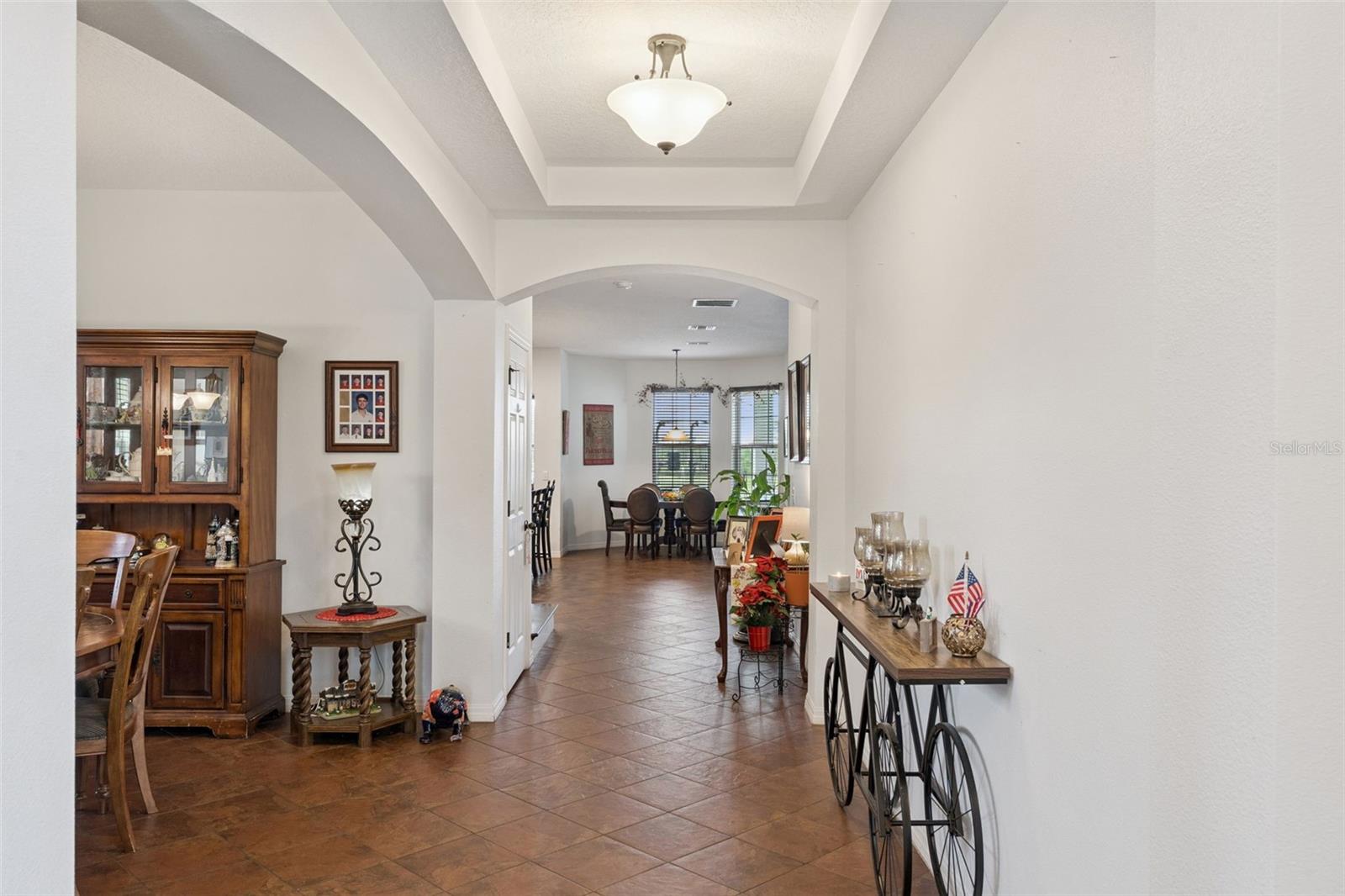 9189 Busaco Park Way Property Photo 12