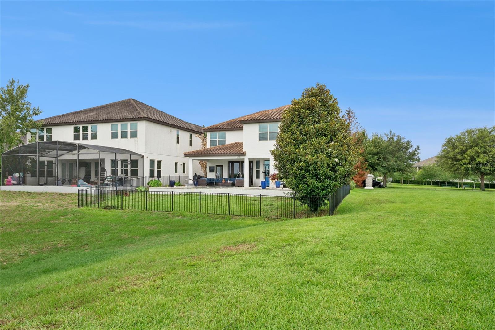 9189 Busaco Park Way Property Photo 40