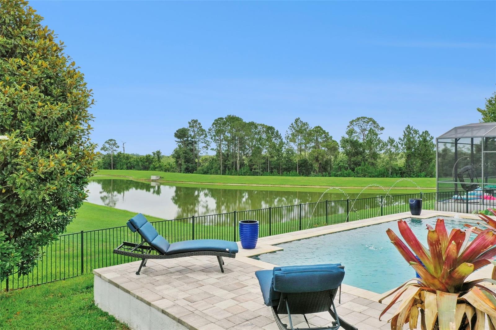 9189 Busaco Park Way Property Photo 41