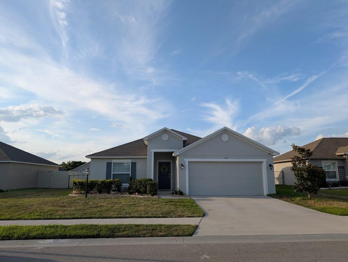O6410714 Property Photo 1