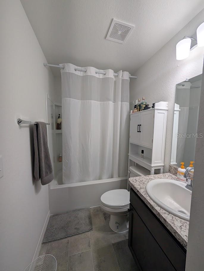 O6410714 Property Photo 14