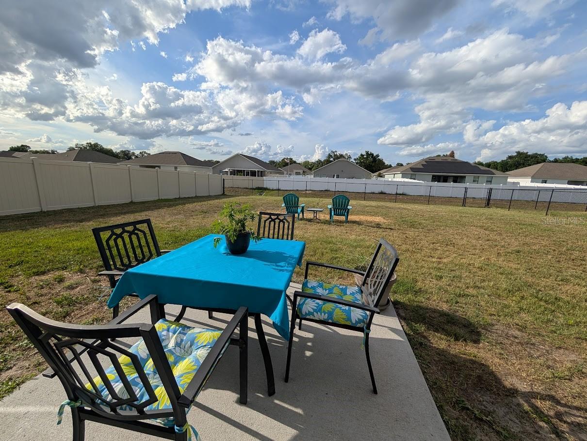 O6410714 Property Photo 18