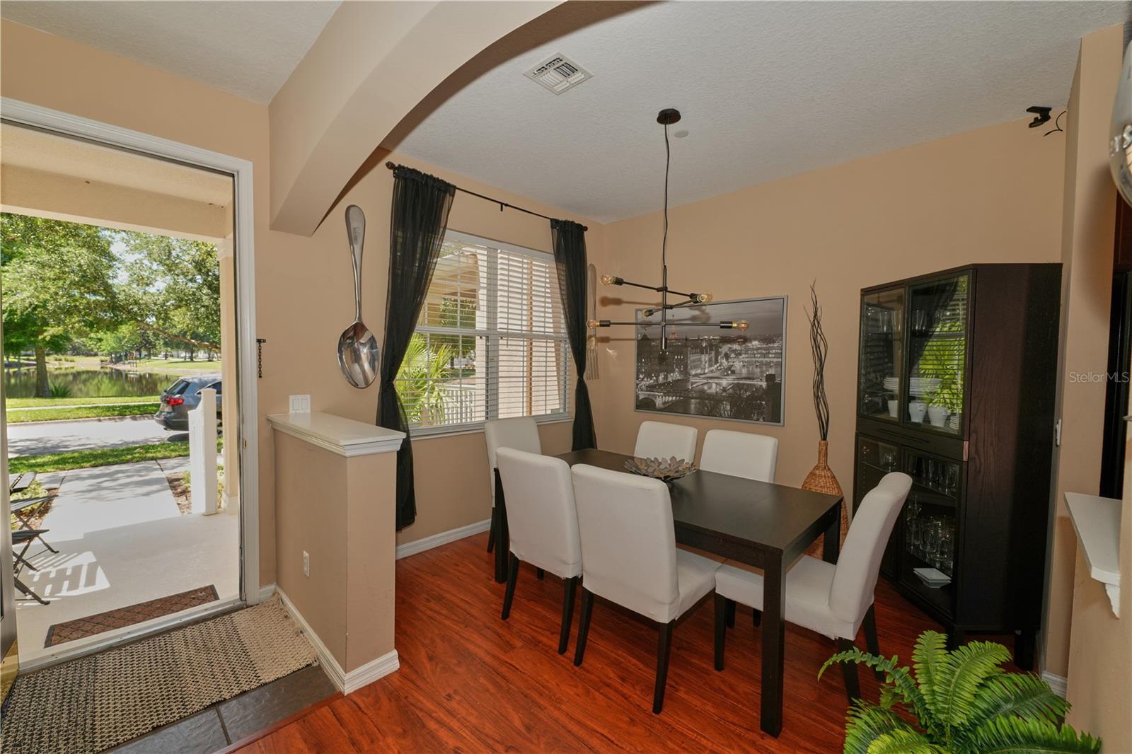 9135 Cardinal Meadow Trl Property Photo 3