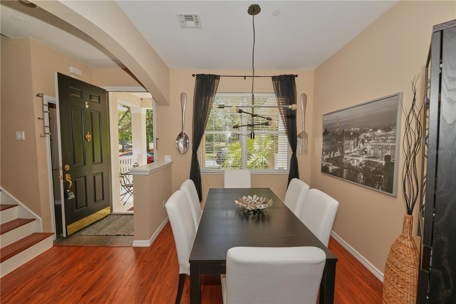 9135 Cardinal Meadow Trl Property Photo 4