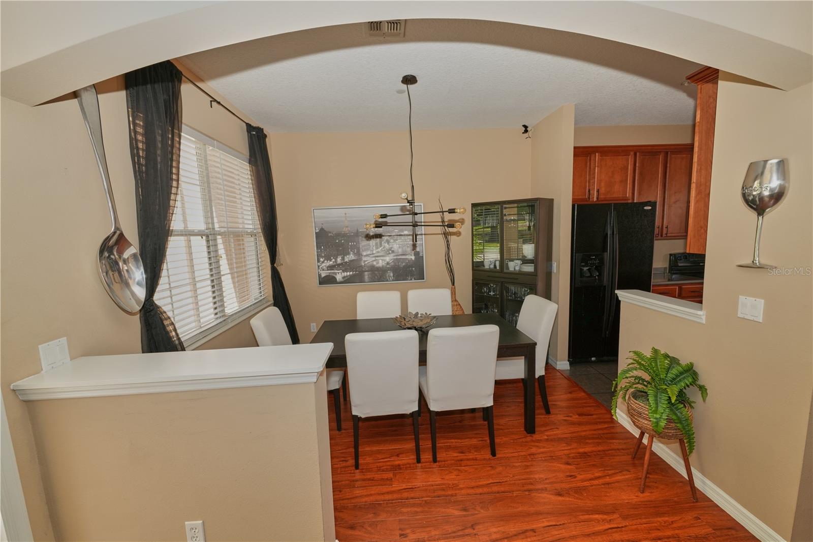 9135 Cardinal Meadow Trl Property Photo 5