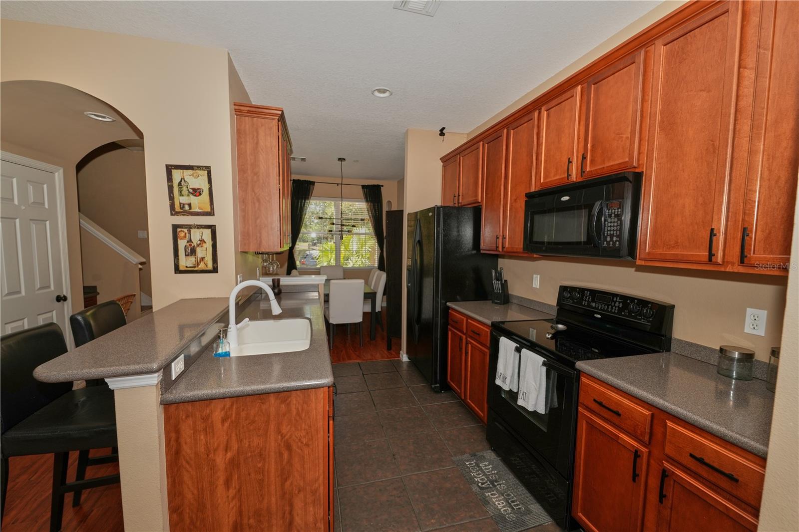 9135 Cardinal Meadow Trl Property Photo 7
