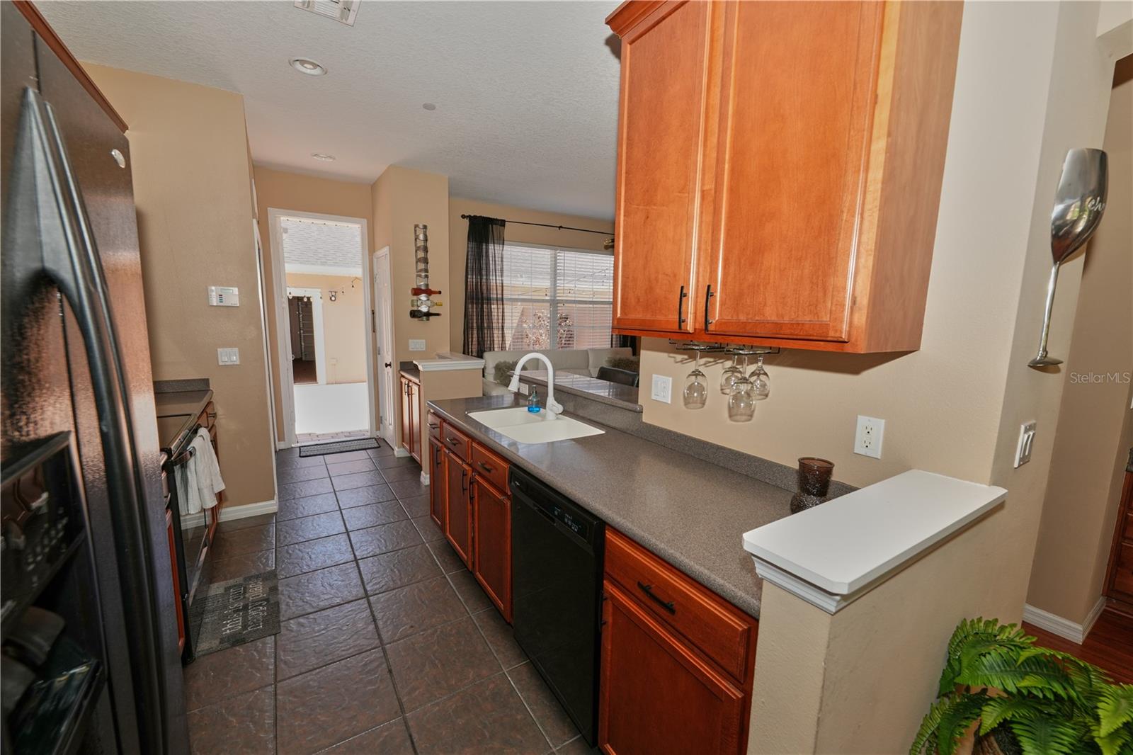 9135 Cardinal Meadow Trl Property Photo 8