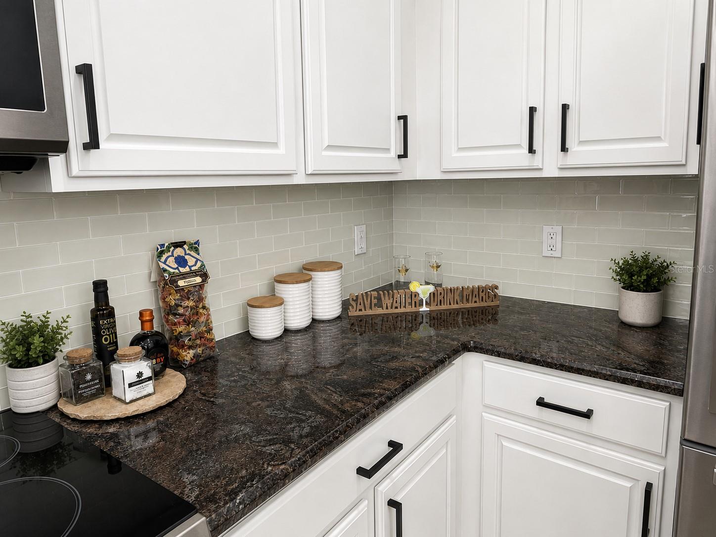 8766 The Esplanade #23 Property Photo 11