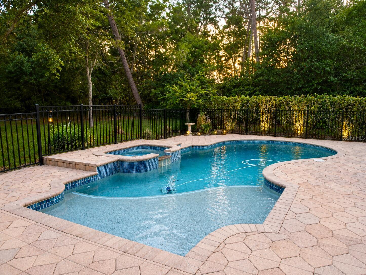 301 Seminole Woods Blvd Property Photo 3