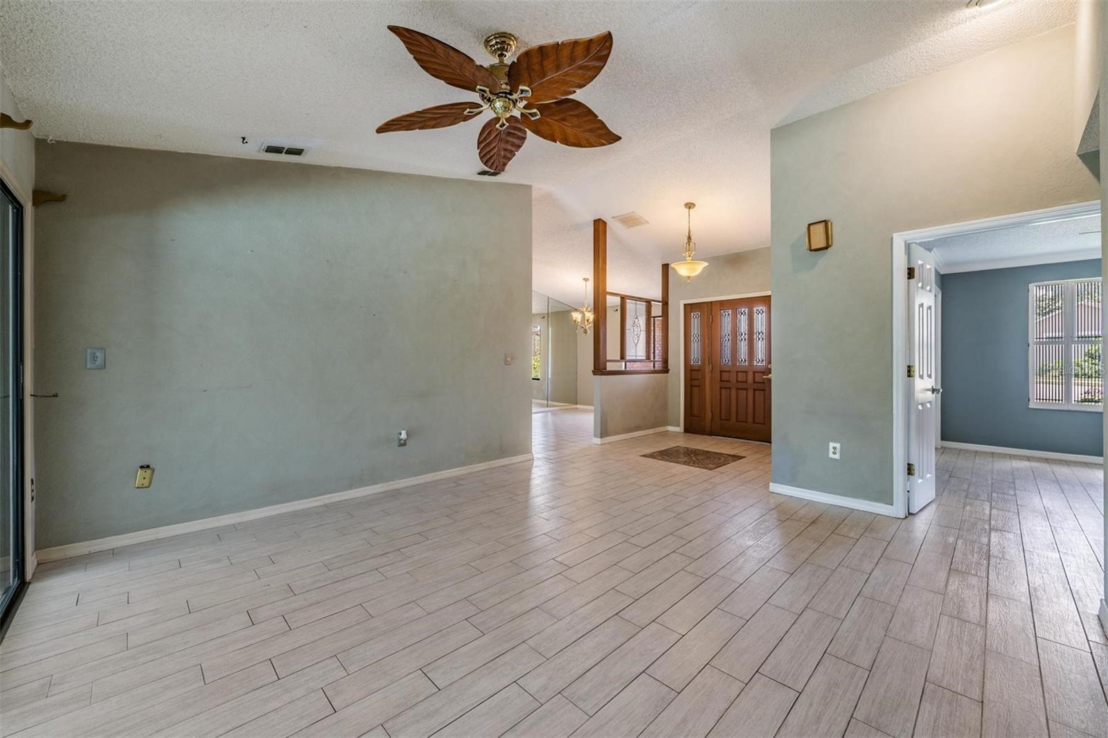 3817 Nicholas Cir Property Photo 22