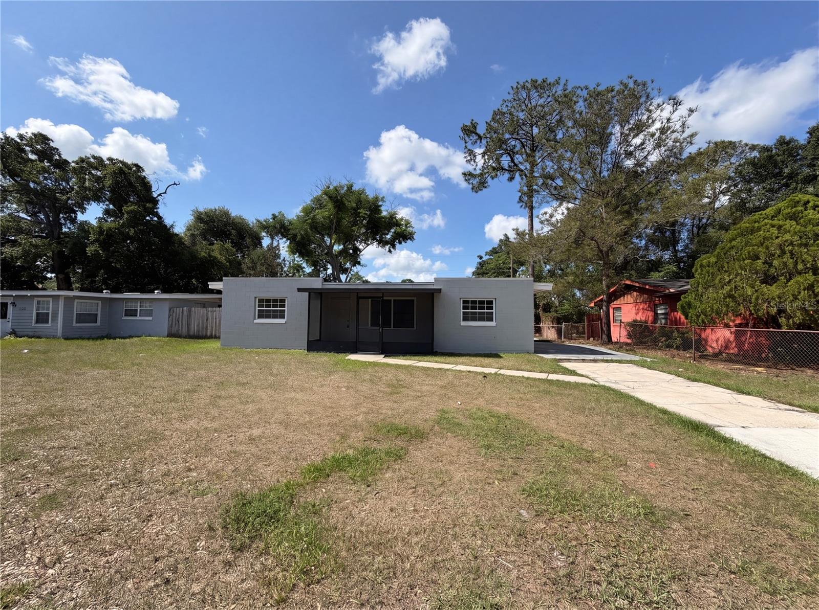 459 Notre Dame Dr Property Photo 19