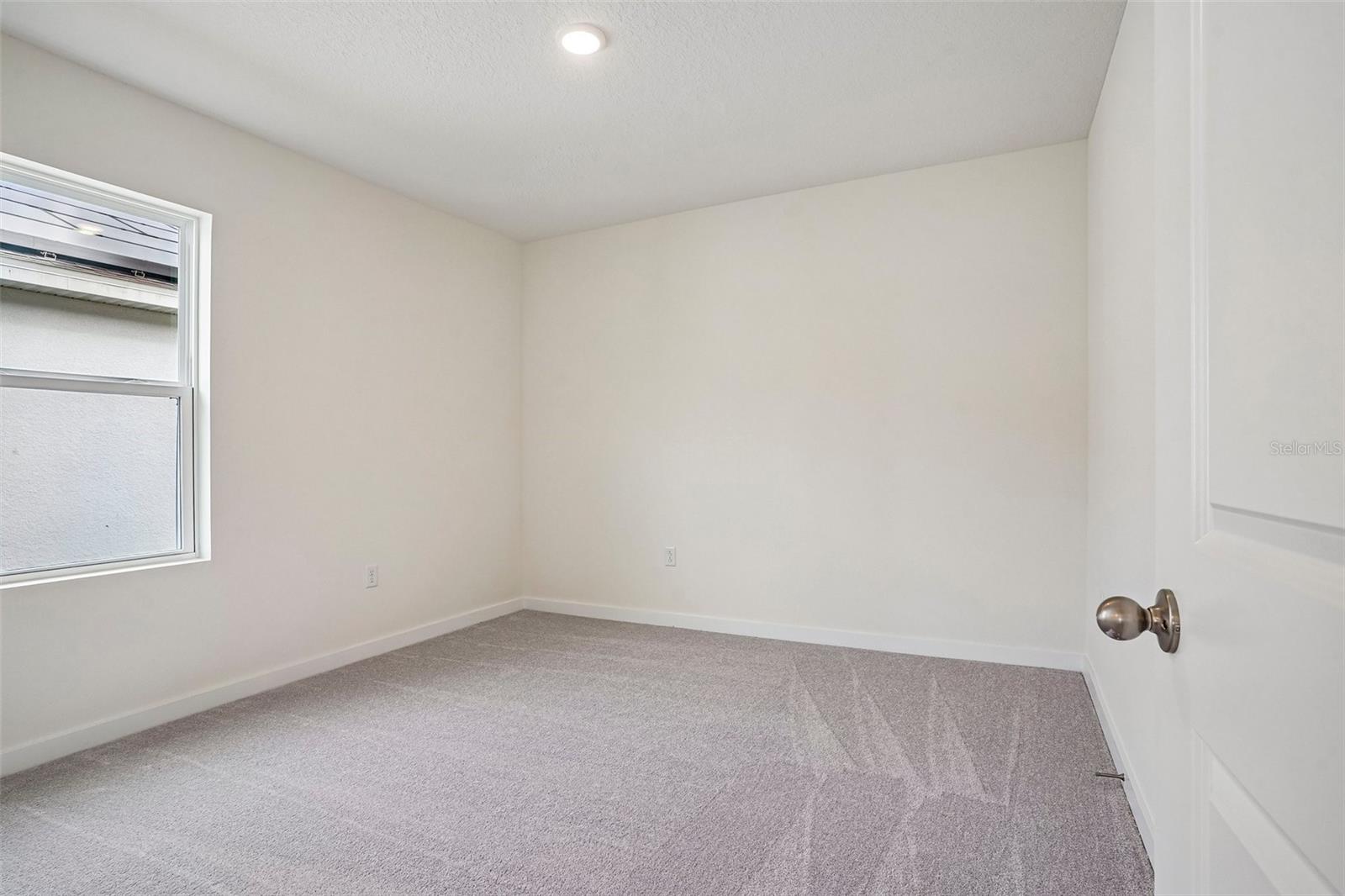 811 Andrew St Property Photo 19