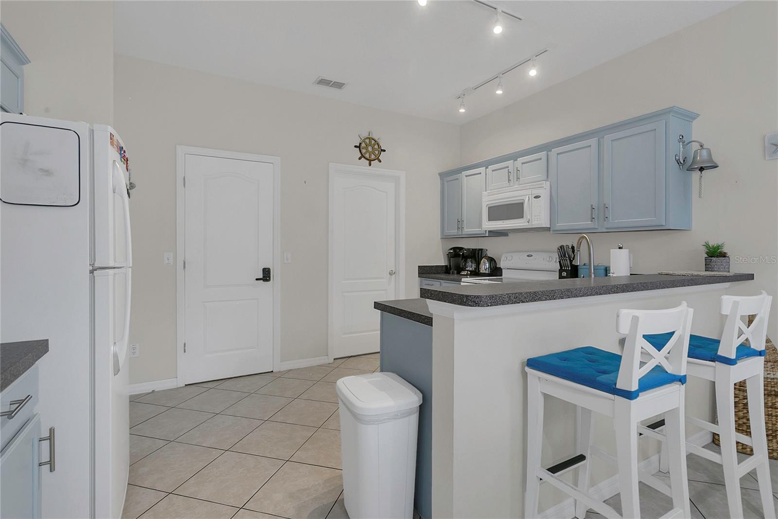 178 Hammock Ct Property Photo 11