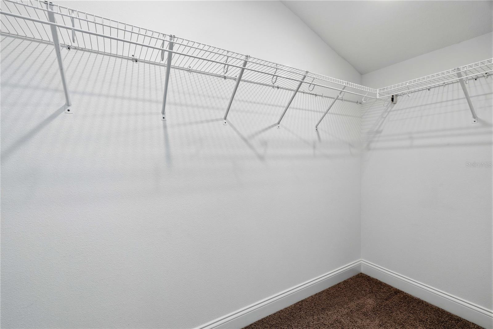 858 N Thornton Ave Property Photo 22