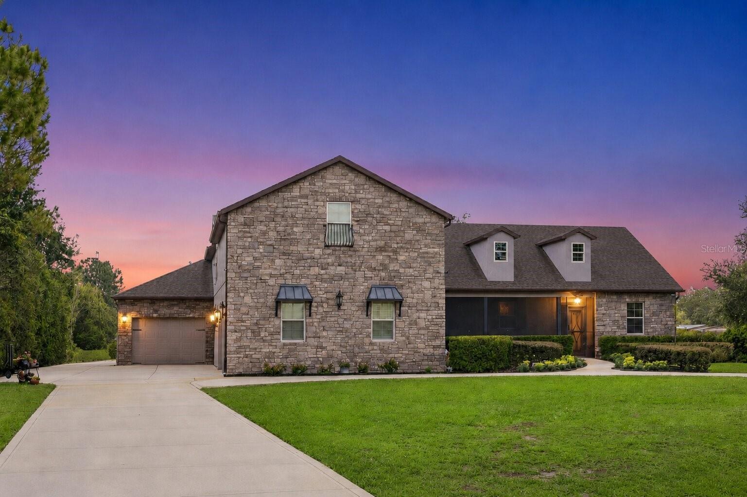 2075 Mustang Ct Property Photo 4