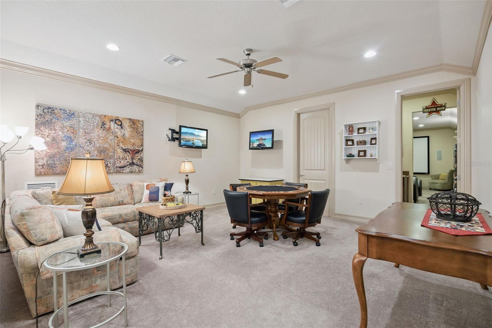 2075 Mustang Ct Property Photo 41