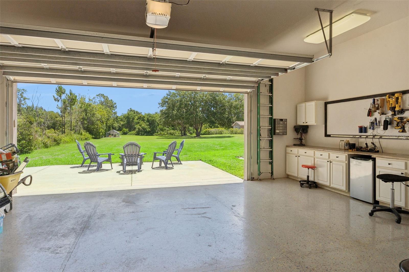2075 Mustang Ct Property Photo 50
