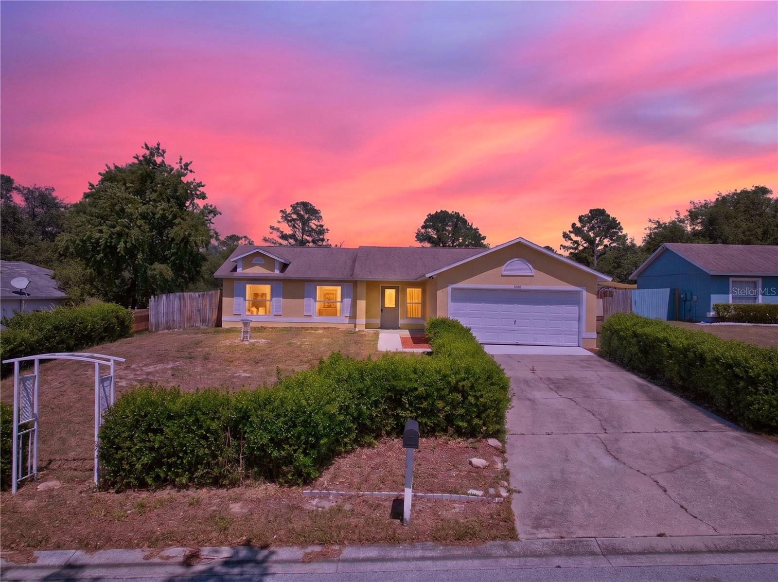 10810 Crescendo Loop Property Photo 1