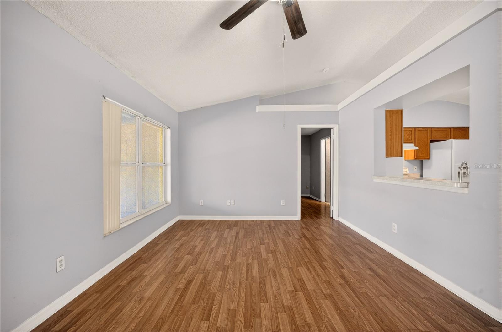 10810 Crescendo Loop Property Photo 6