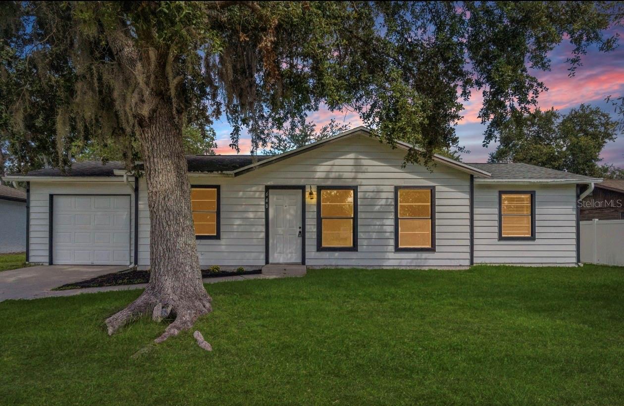 648 Floridian Dr Property Photo 1